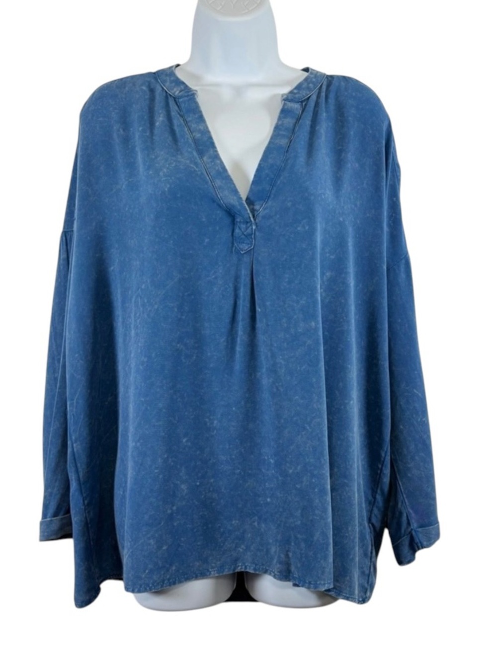 New In Elegant Denim Blue Mineral Washed Long Sleeve V neck Tunic Blouse SzM